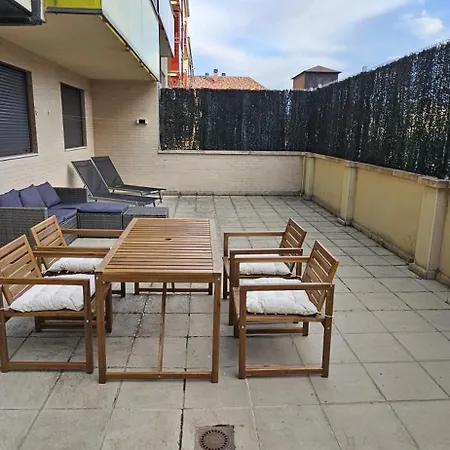 Ferienwohnung Disfruta Del Pirineo Oscense Sabiñánigo Exterior foto